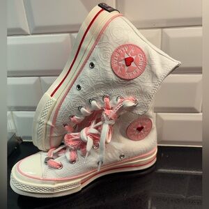 Converse Chuck 70 High Valentines Roses & Heart Shoes size 4.5 (6.5 women’s)